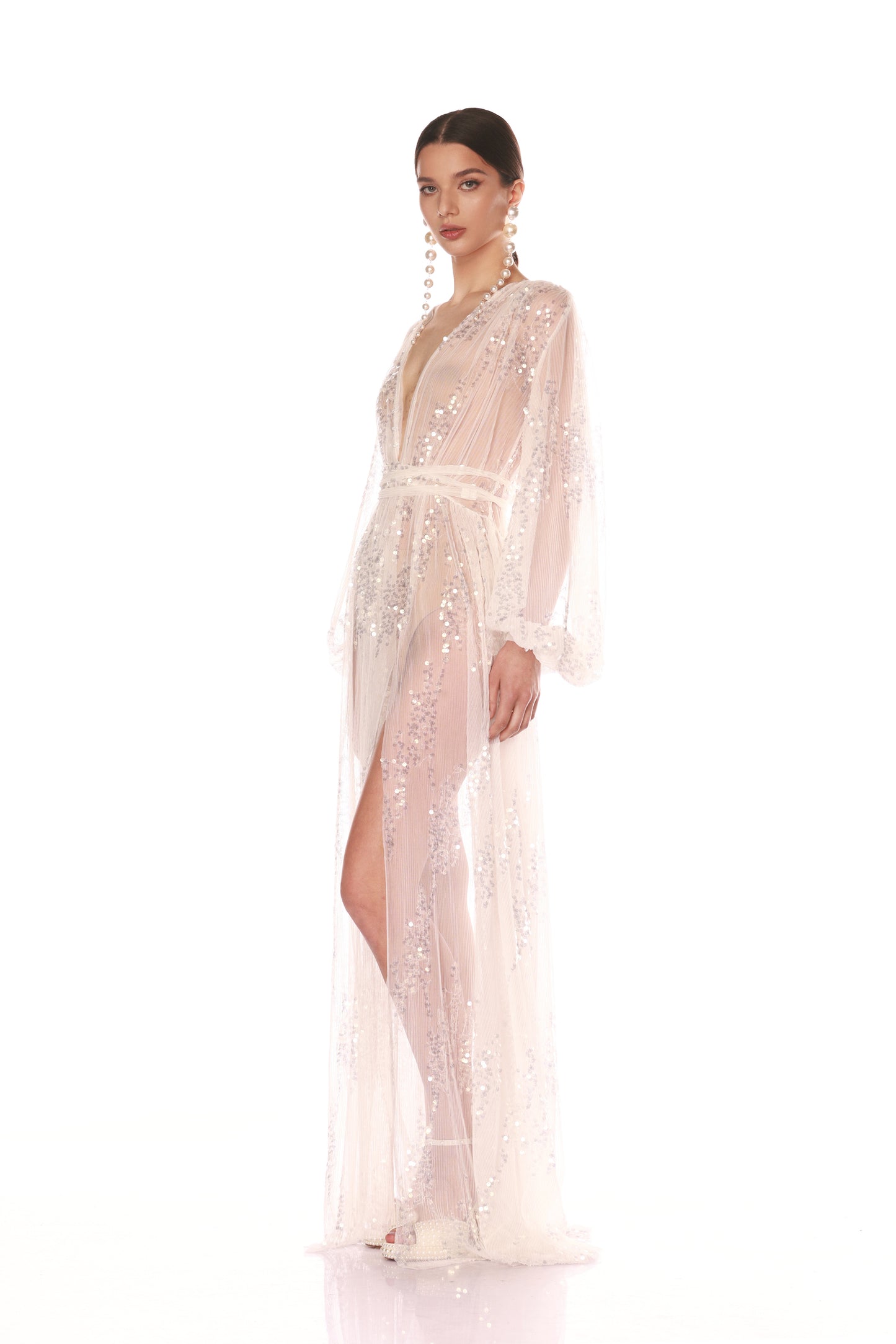 Amber Blanc Long Sleeve Gown